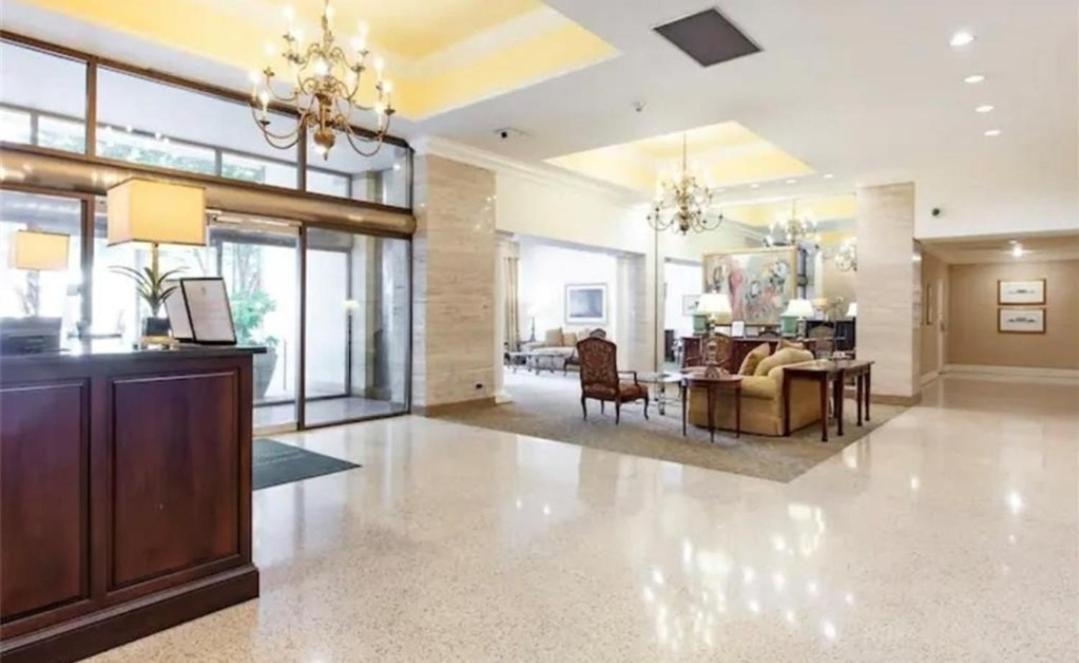 Cozy Downtown Atlanta Condo Bagian luar foto